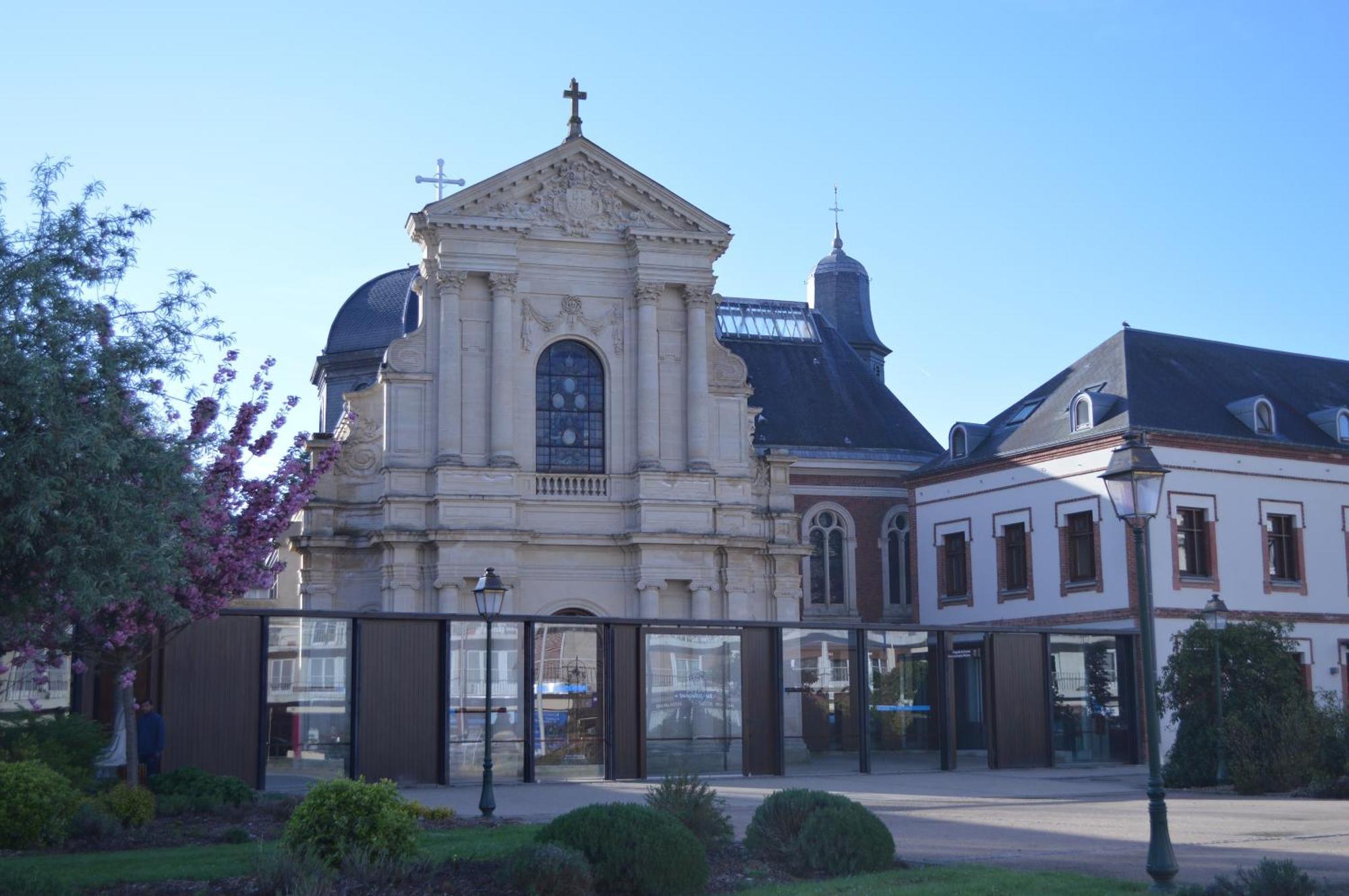 Ibis Budget Lisieux Exterior photo